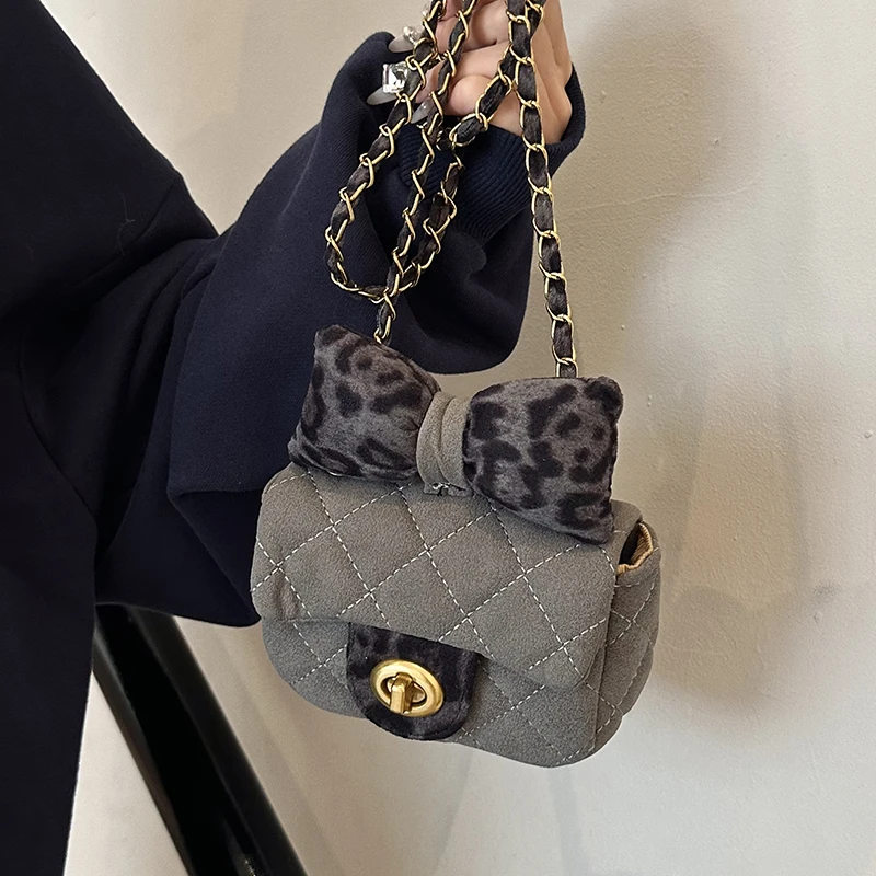 菱格绣线小包包女士2024新款秋冬季百搭链条斜挎包精致迷你小方包