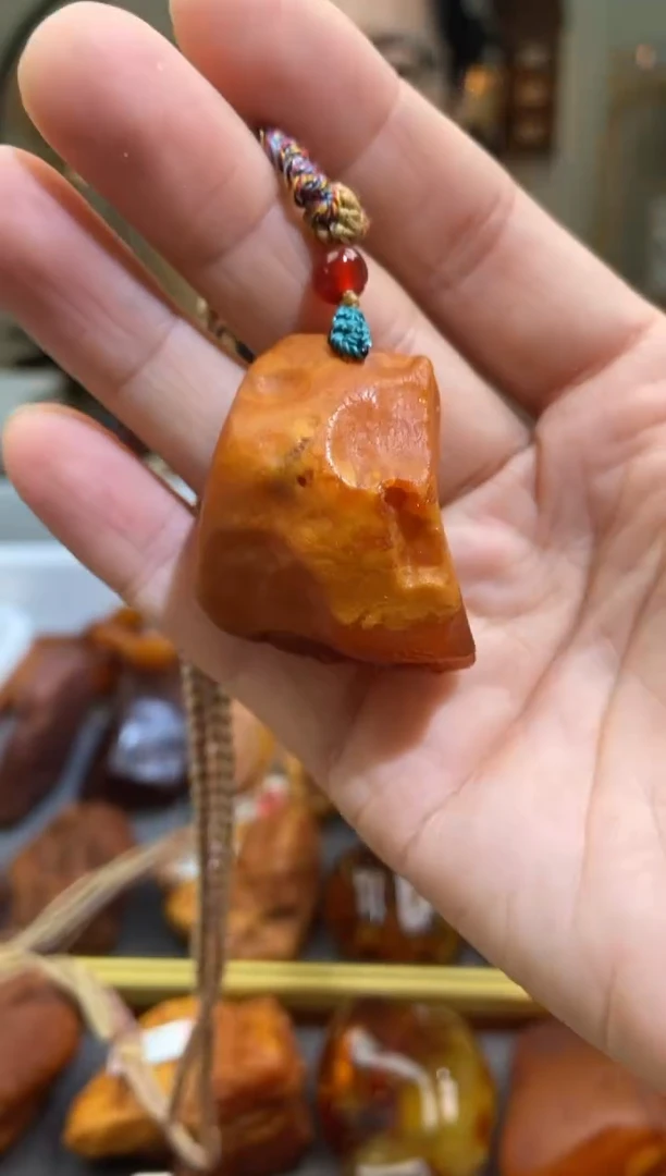 【闪购商品】蜜蜡颈饰未镶嵌吊坠