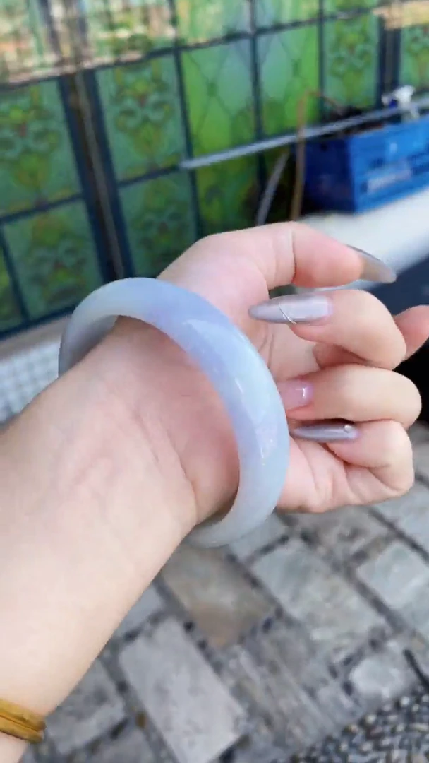 【闪购商品】翡翠手镯未镶嵌62圈贯穿纹散纹较多