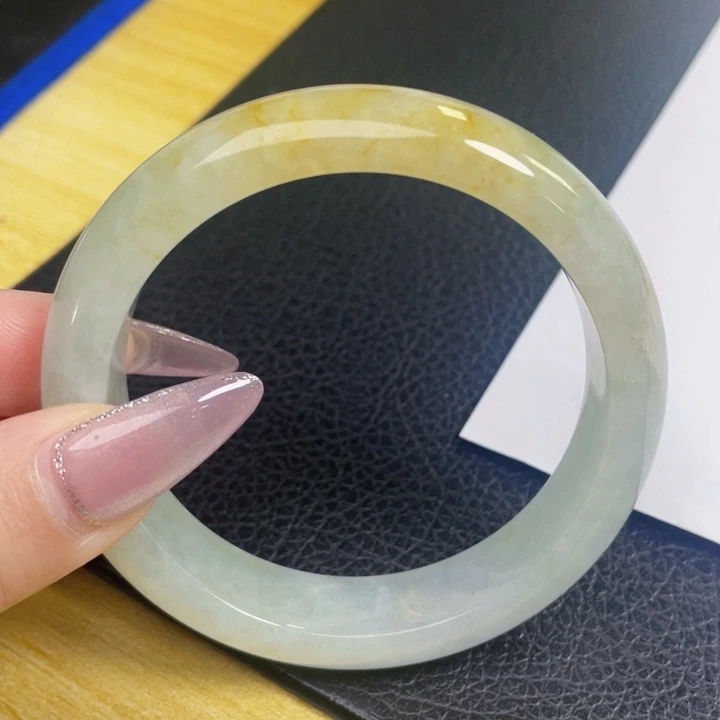 翡翠手镯未镶嵌55圈口纹裂扣手拍下不退换