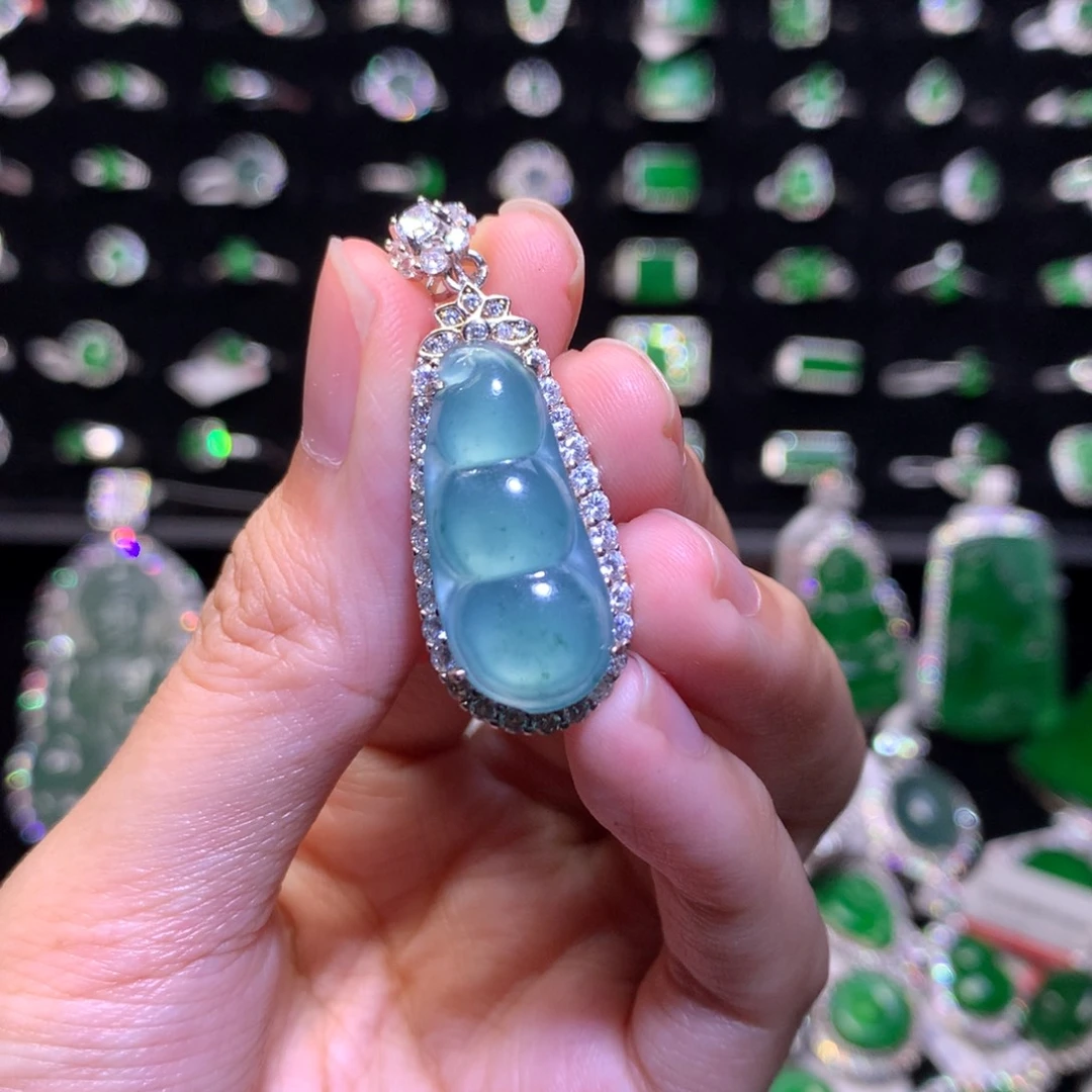 【闪购商品】翡翠颈饰银S925镶嵌天然翡翠