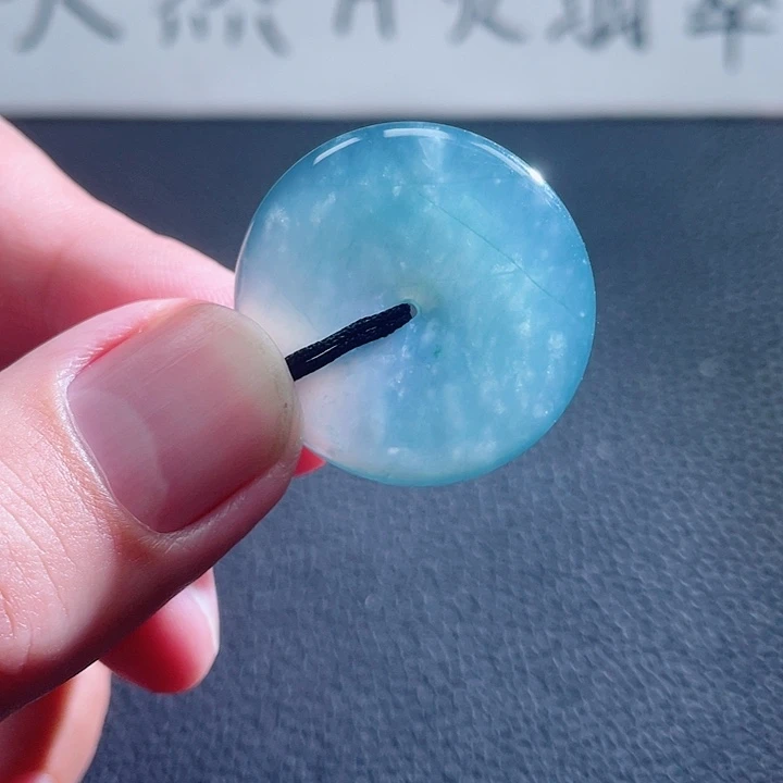 翡翠颈饰未镶嵌11615521
