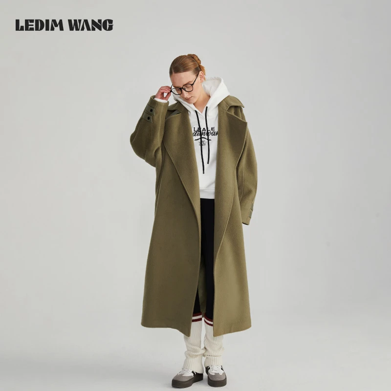 1LEDIM WANG极简绿色蝙蝠袖毛呢外套女2024冬新款氛围感阔形大衣