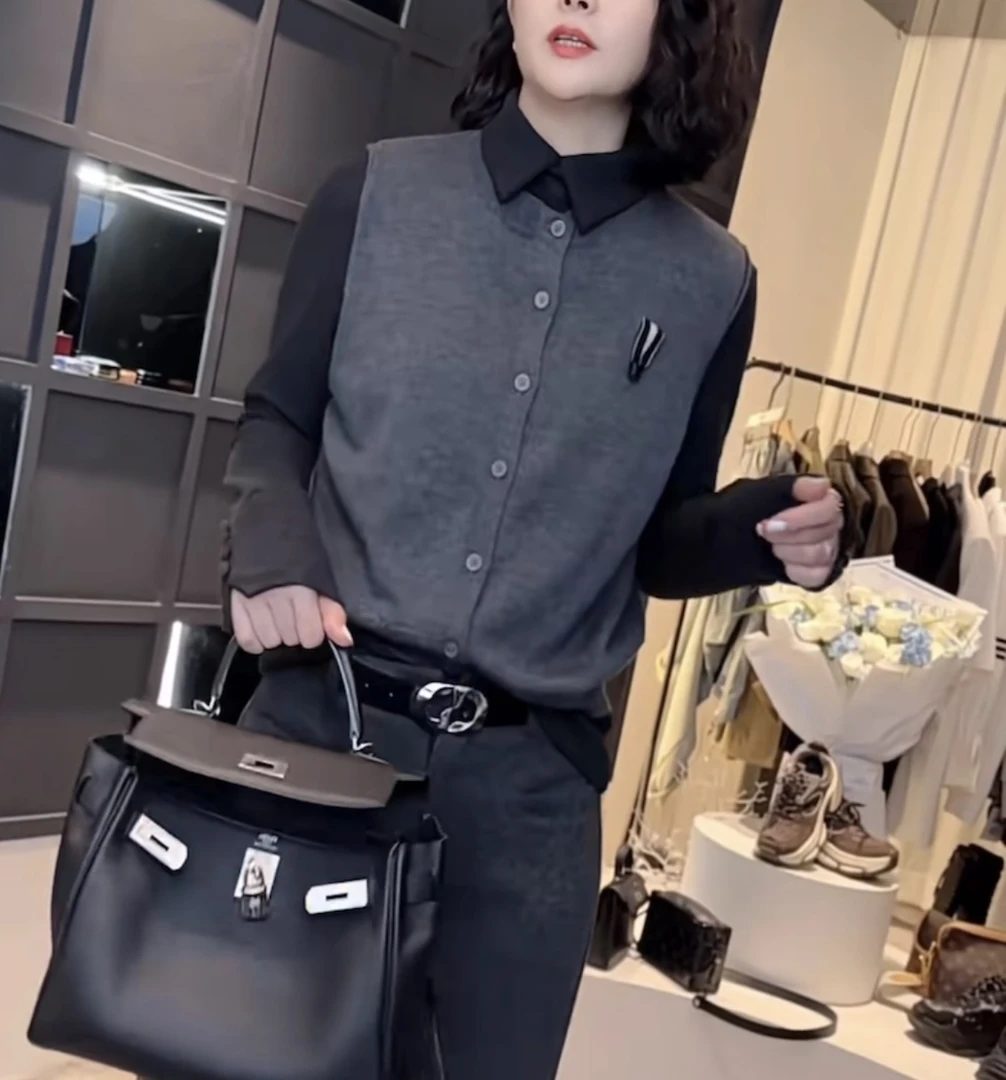 秋冬款针织设计感时尚洋气百搭气质无袖马夹上衣女款0222