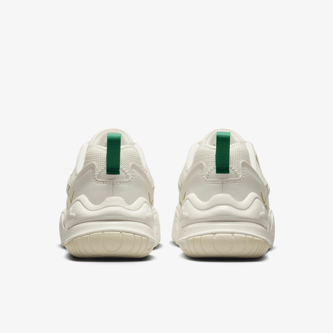 Nike/耐克正品新款Tech Hera女子运动休闲鞋FN7491-110