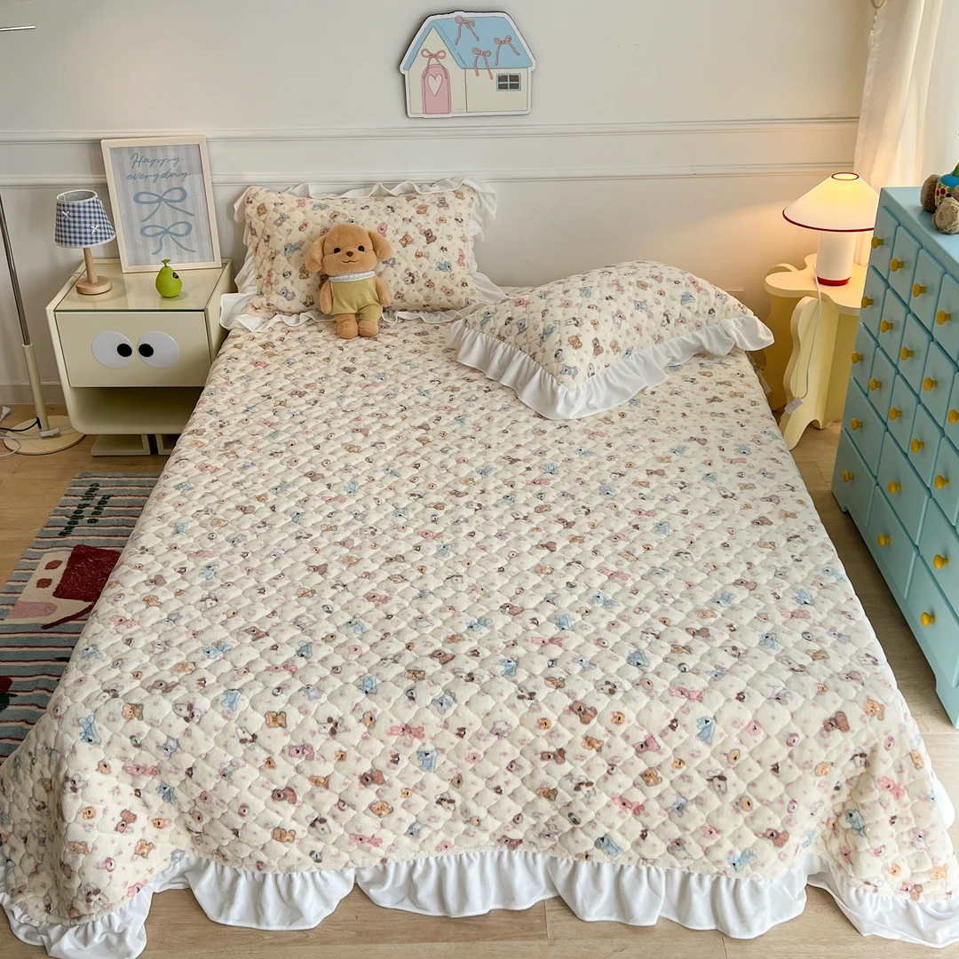 【适禾家】秋冬新品花边款牛奶绒床盖可爱碎花加绒加厚绗缝保暖床盖