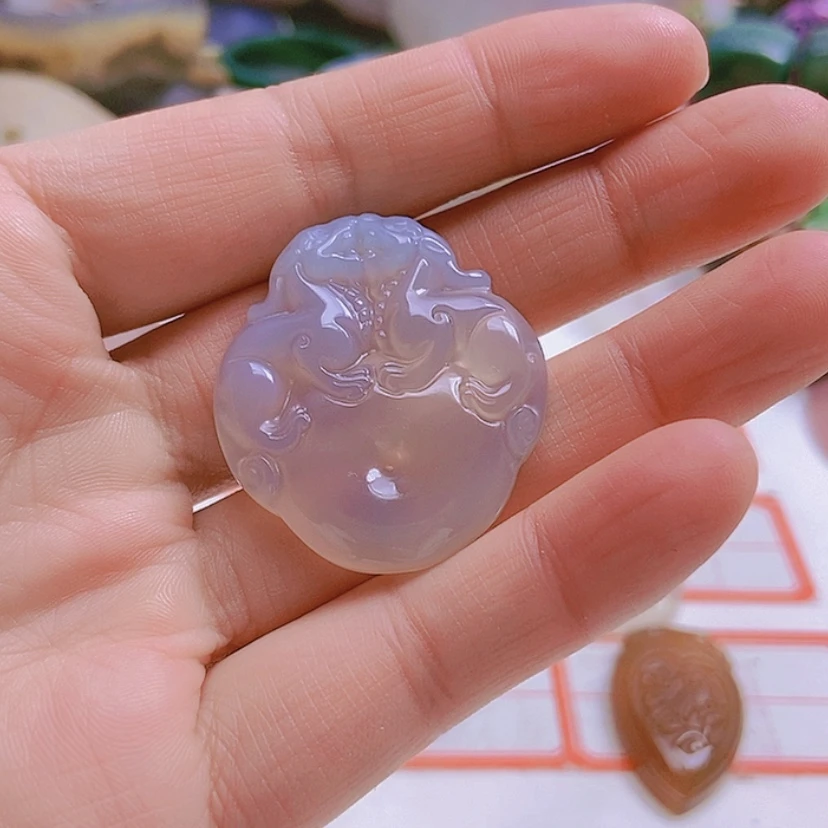 【闪购商品】玛瑙/玉髓珠宝奇石未镶嵌泽***0