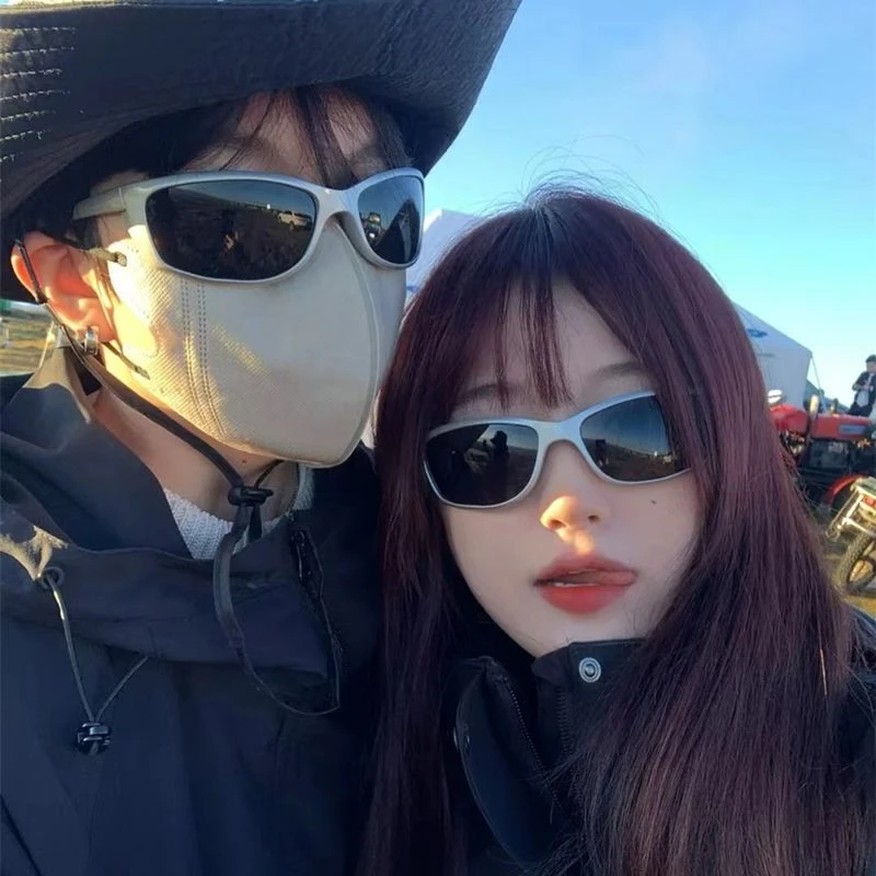 情侣眼镜网红复古凹造型防晒登山墨镜夏季痞帅时尚赛博朋克太阳镜