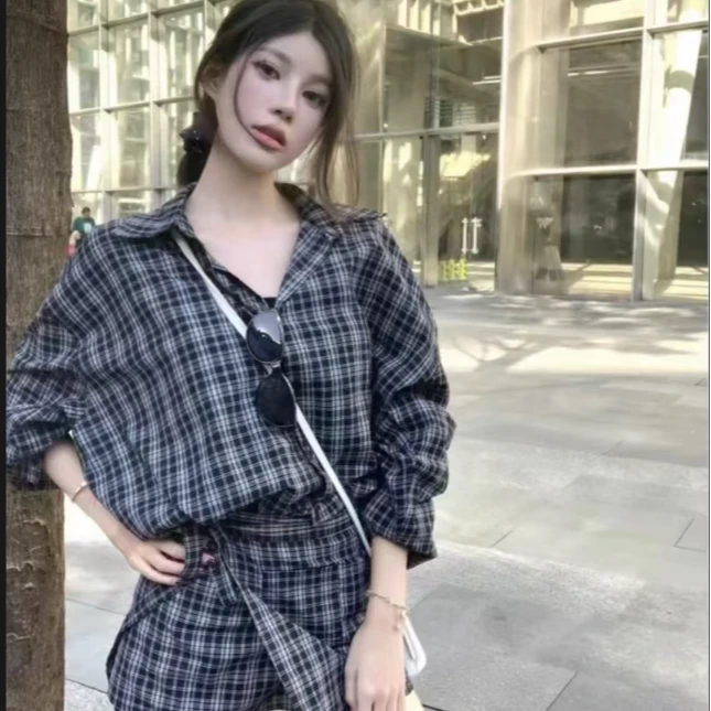 新款女夏季黑白格子宽松胖晒衬衫慵懒风短款一片式包臀短裙两件套