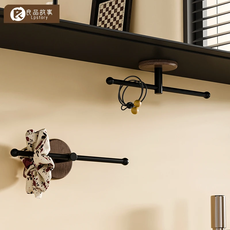 良品故事胡桃木发圈挂钩发箍头绳收纳架卫生间免打孔墙上饰品收纳