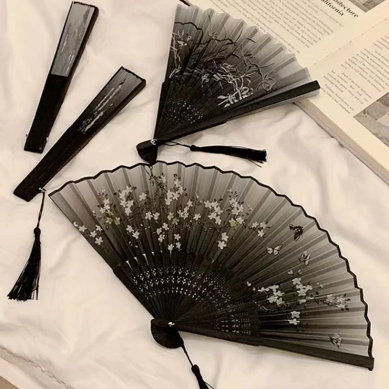 马面裙古风扇子中国风汉服寄明月古典舞蹈折叠随身携带便携团扇