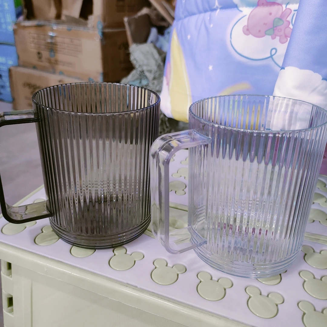 卡通可爱透明洗漱漱口杯家用