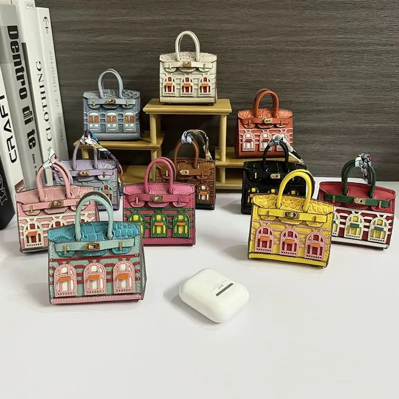 国潮玩具【拆盒】潮流mini可爱包包挂件DIY耳机包创意挂件