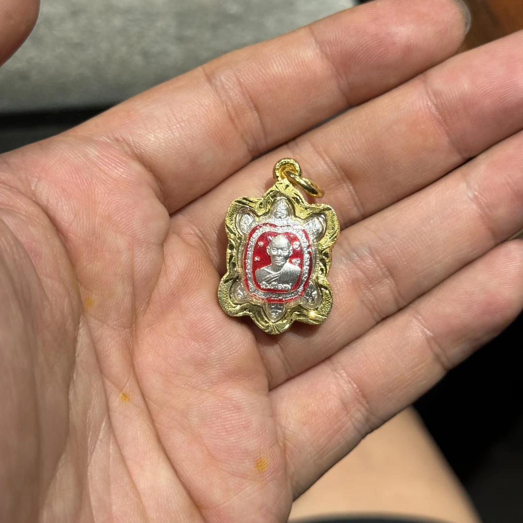 铜合金亚克力吊坠 LP柳自身红色迷你龟吊坠