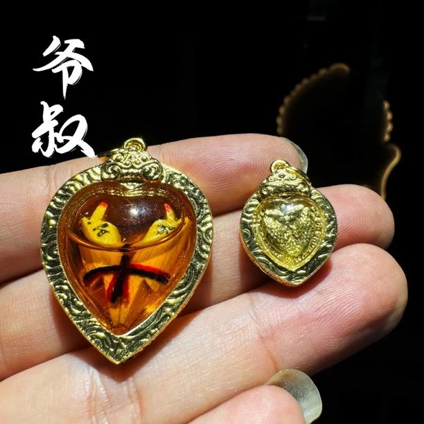 铜合金亚克力吊坠 爷叔泰牌noi老师女款挂坠金色小鸟吊坠