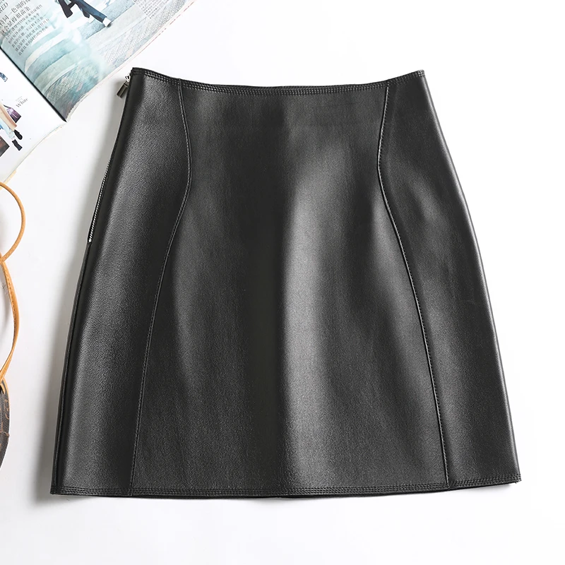 2025新款真皮皮裙女短裙简约时尚精品女装净色Ａ字裙子