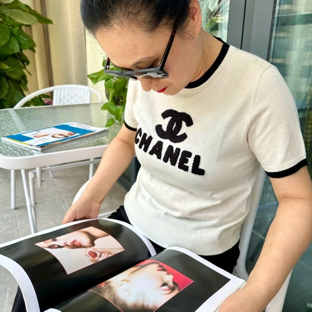 全新未使用 Chanel/香奈儿 Chanel 员工服针织短袖129518