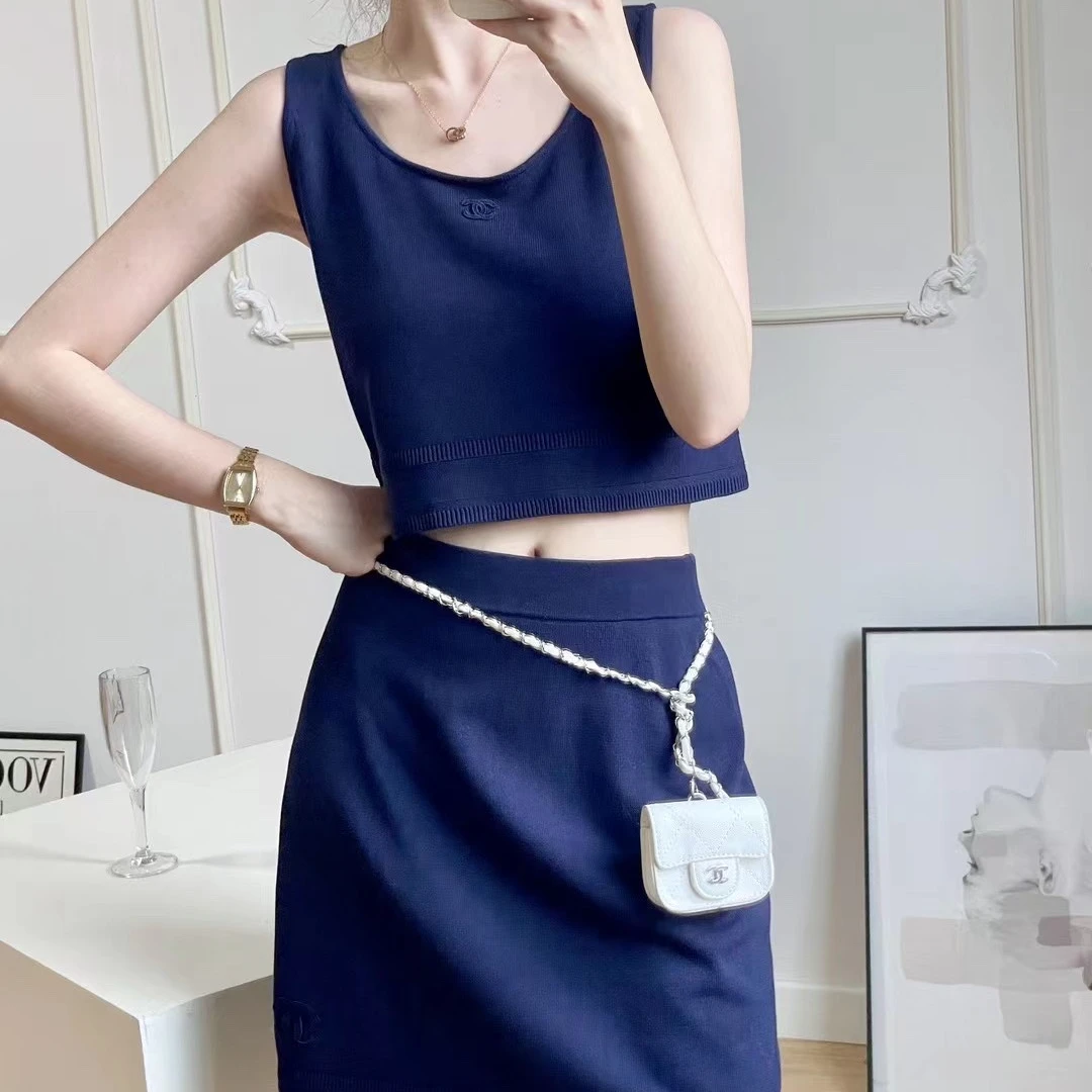 全新未使用 Chanel/香奈儿 chanel 员工服套裙 全新全套129539