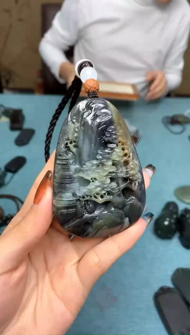 【闪购商品】和田玉颈饰未镶嵌1
