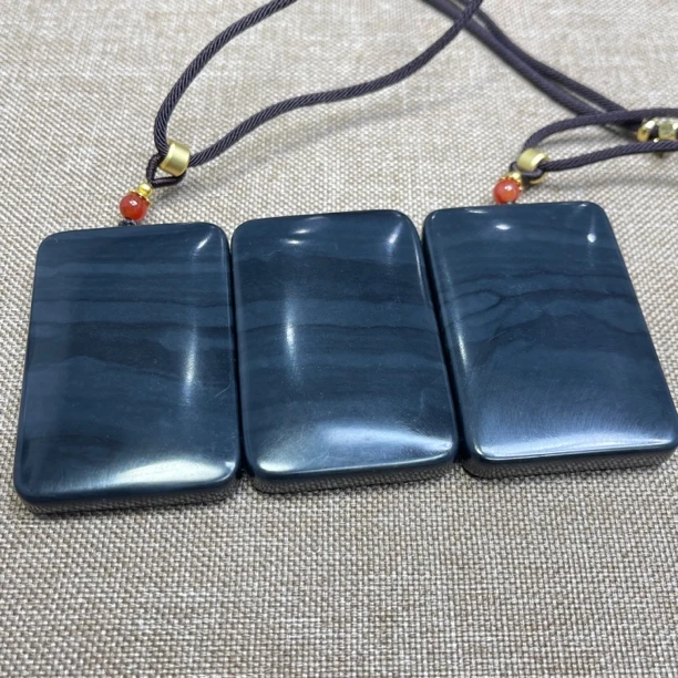 和田玉聚墨青花无事牌项链吊坠【拍一发一】多样性发货