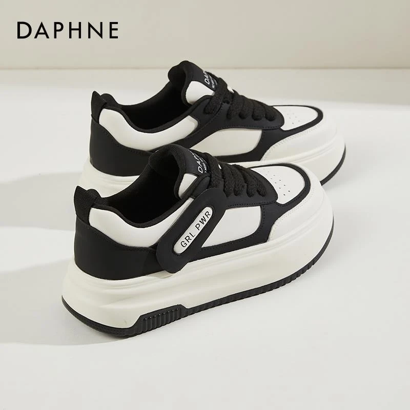 达芙妮Daphne厚底增高黑白熊猫板鞋女秋季新款休闲风百搭平底女鞋