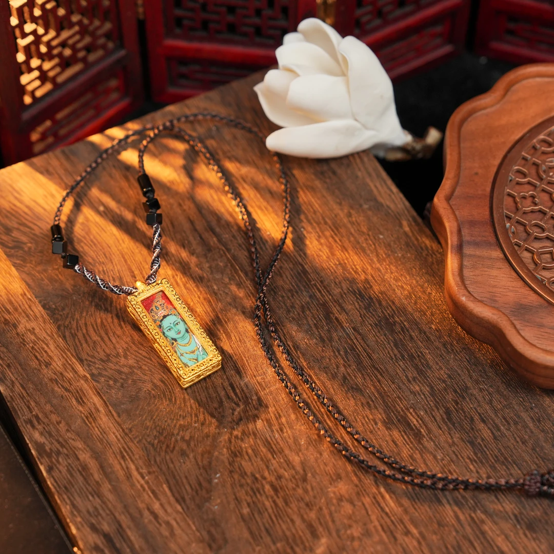 非金属皮质项链 绿度母卡卡吊坠LDX0057