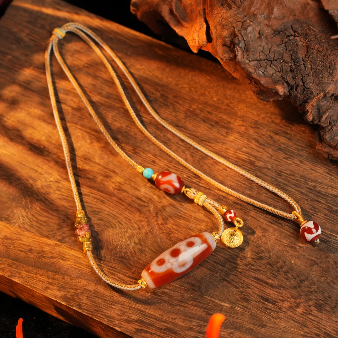 闪电五Y红珠玛瑙锁骨链LLXR0011