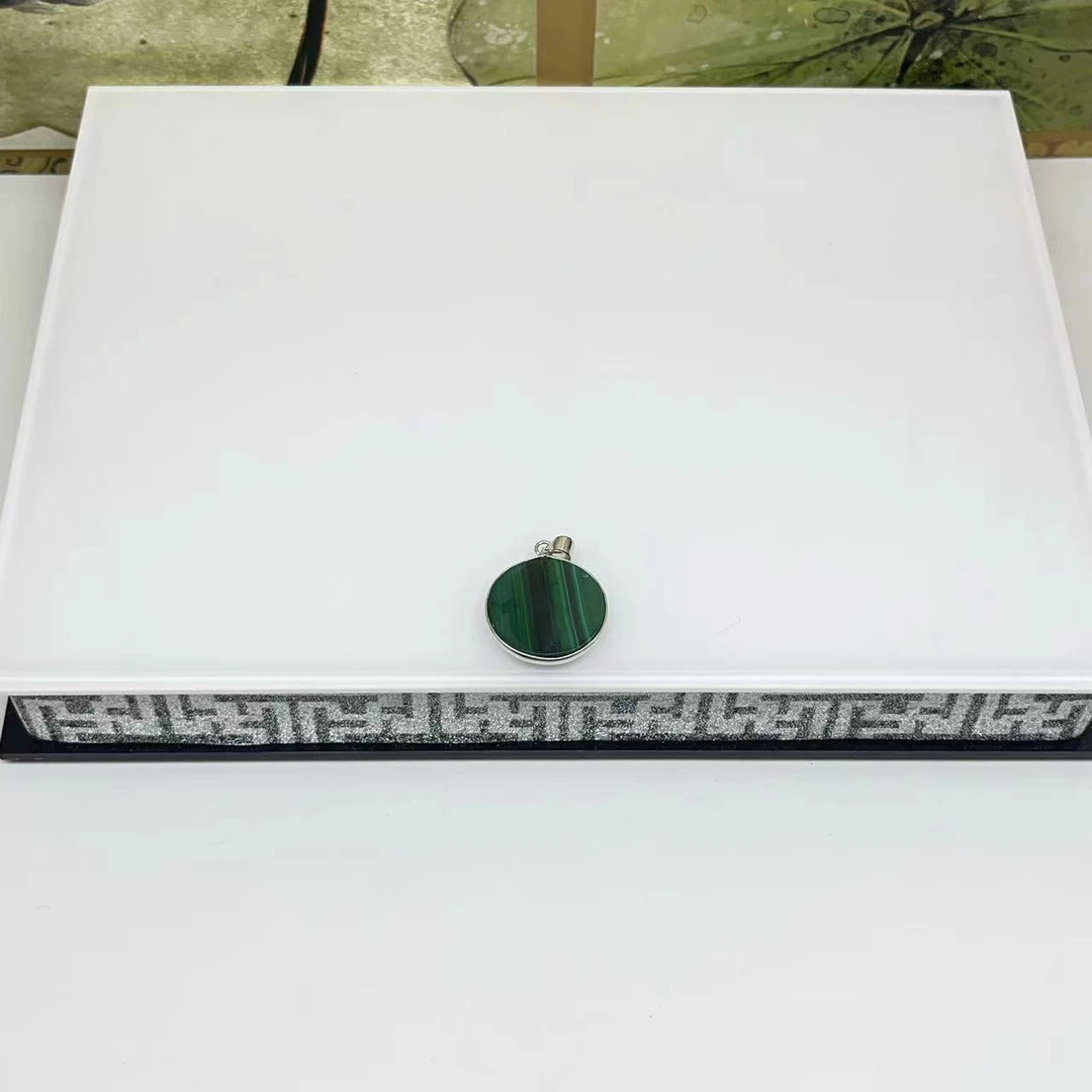 天然孔雀石圆饼吊坠 K069—多样性发