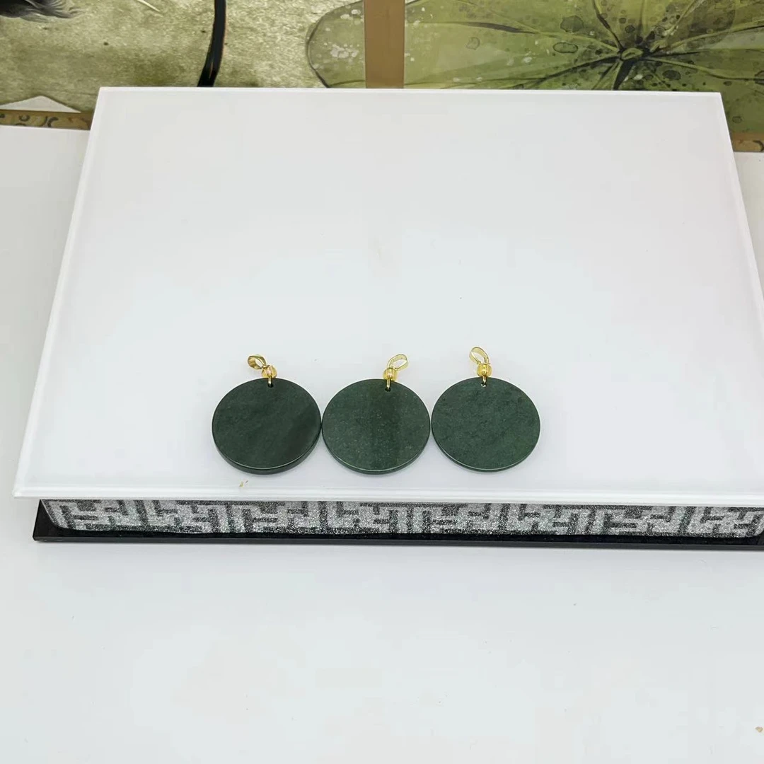 天然a货翡翠圆饼吊坠 C420—多样性发一件