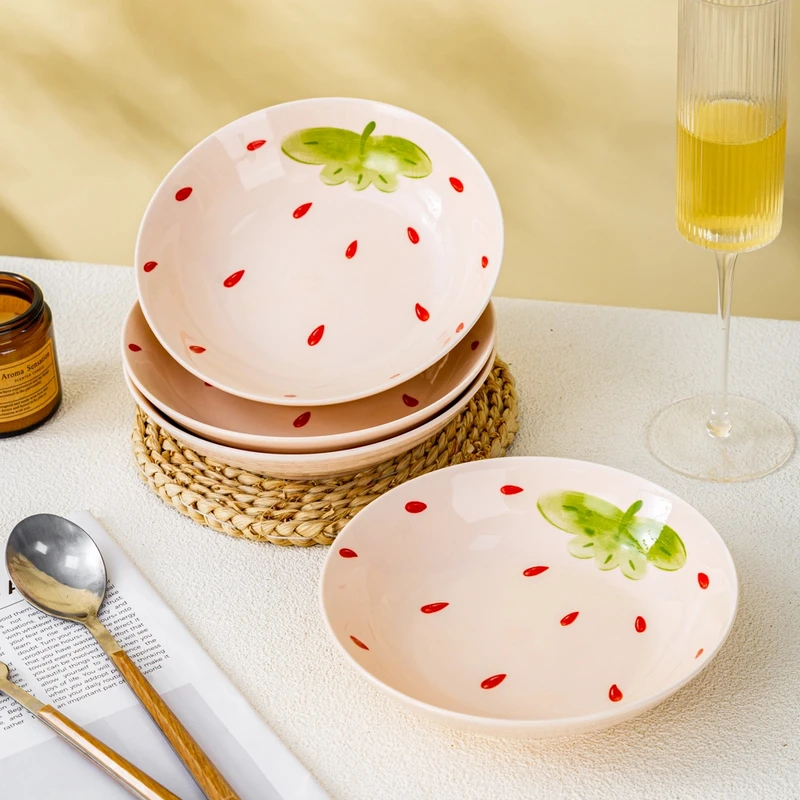 【新疆商超清】粉草莓系列 釉下彩陶瓷 可爱创意圆盘菜盘子圆形饭盘