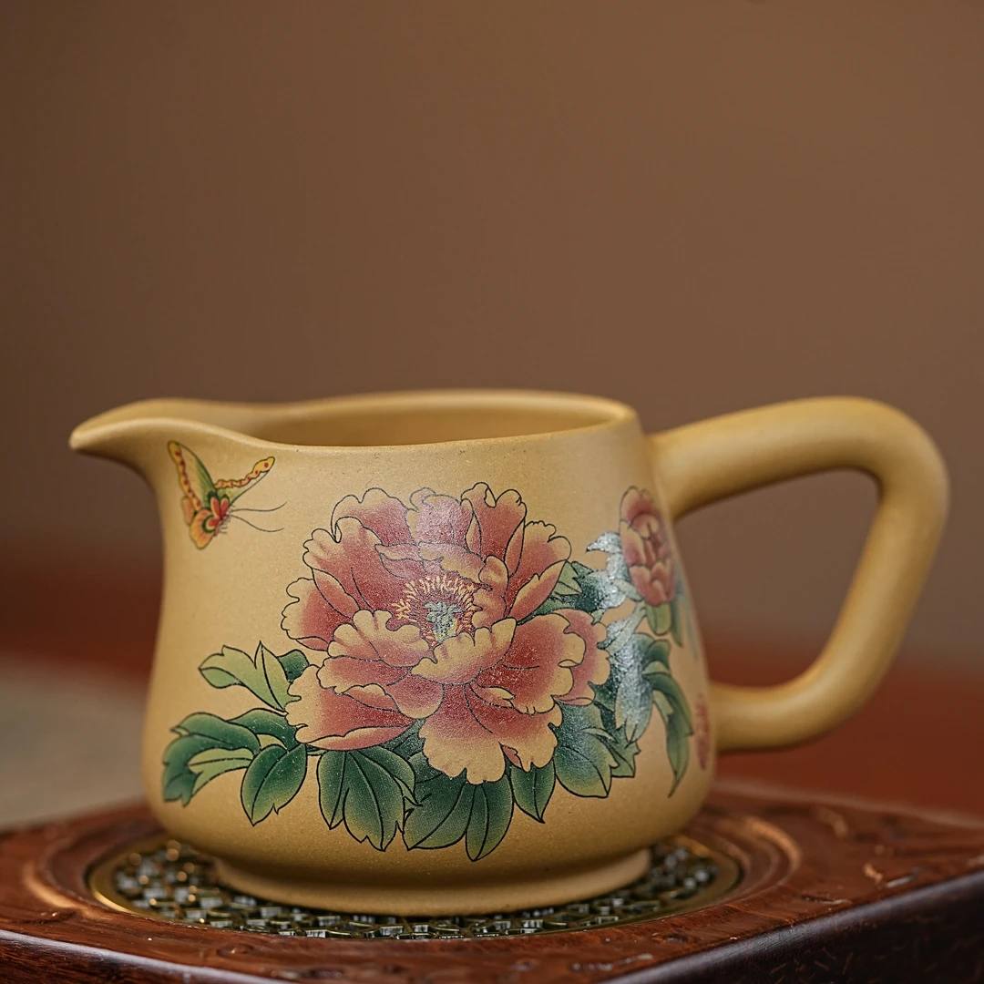 【黄金段牡丹花公道杯】宜兴原矿紫砂黄金段泥高端分茶具