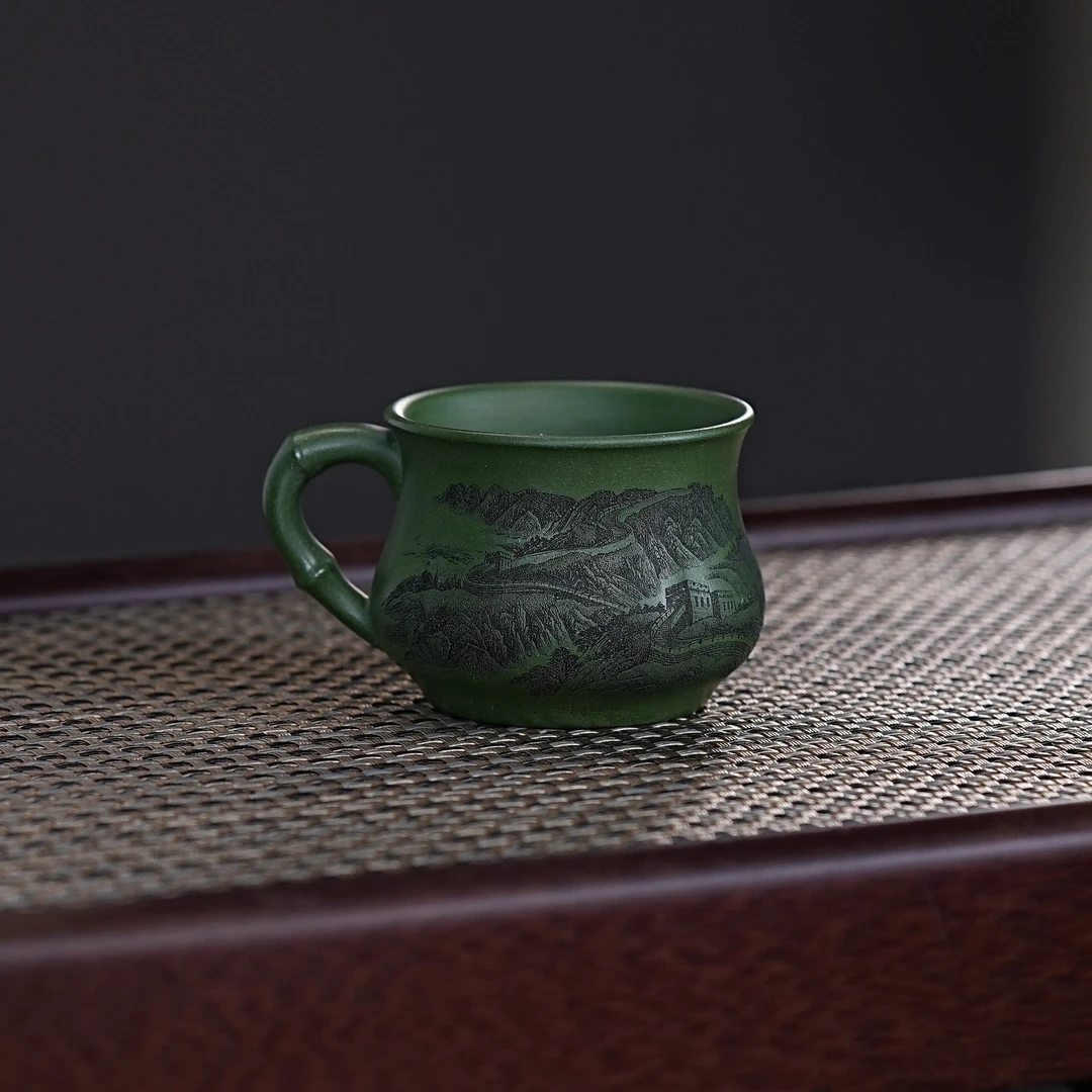 宜兴紫砂茶具 原矿绿泥泥料刻绘山水手把杯品茗杯