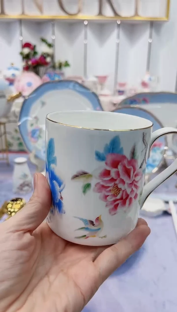 【闪购商品】碟1············