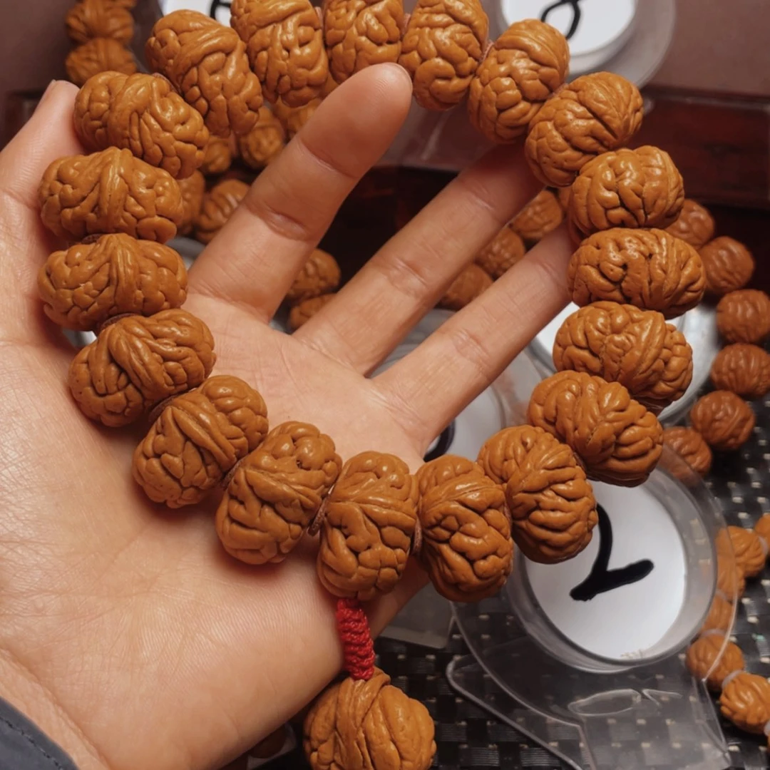 【闪购商品】桃核手串七*
