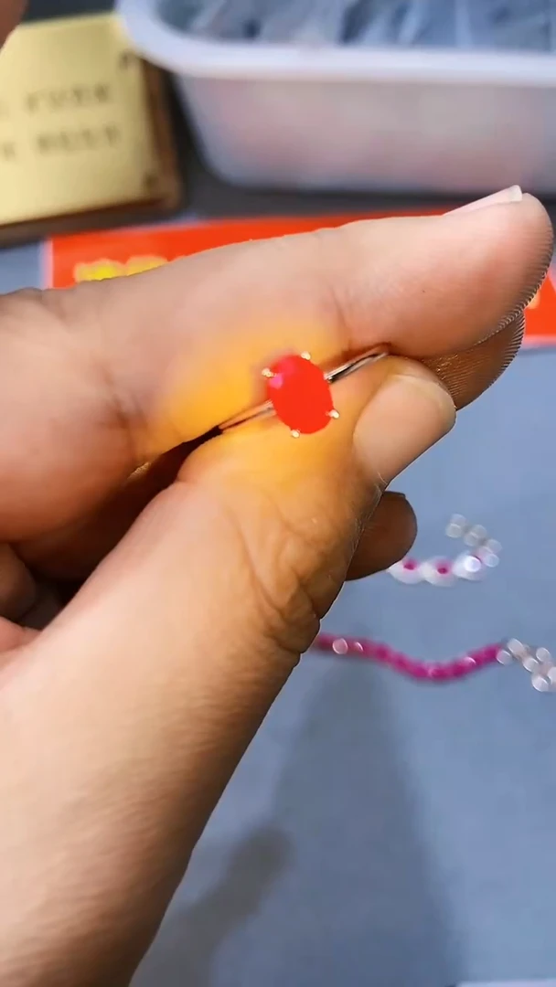 【闪购商品】红宝石戒指银S925镶嵌265