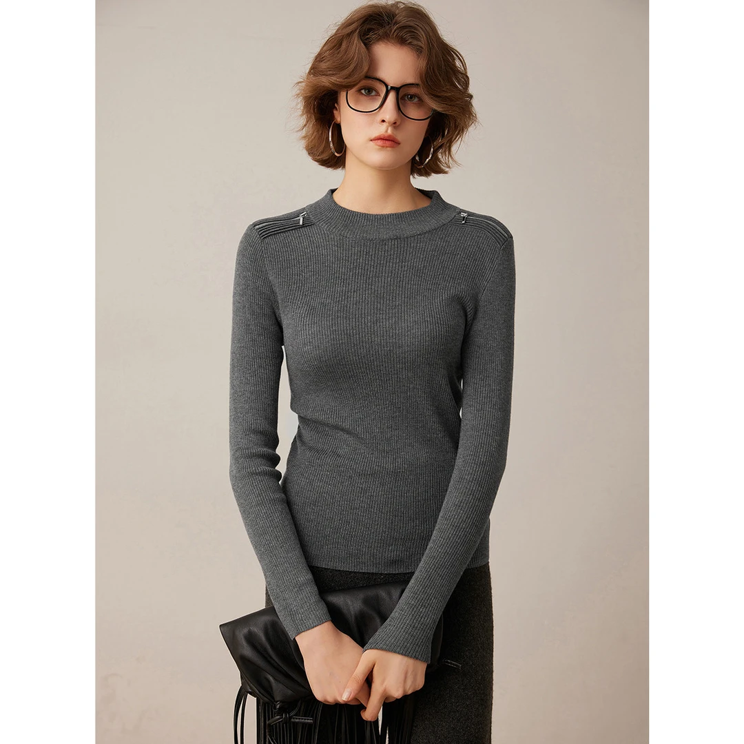 白鹿语冬气质百搭圆领修身肩部装饰拉链设计针织衫BL10353