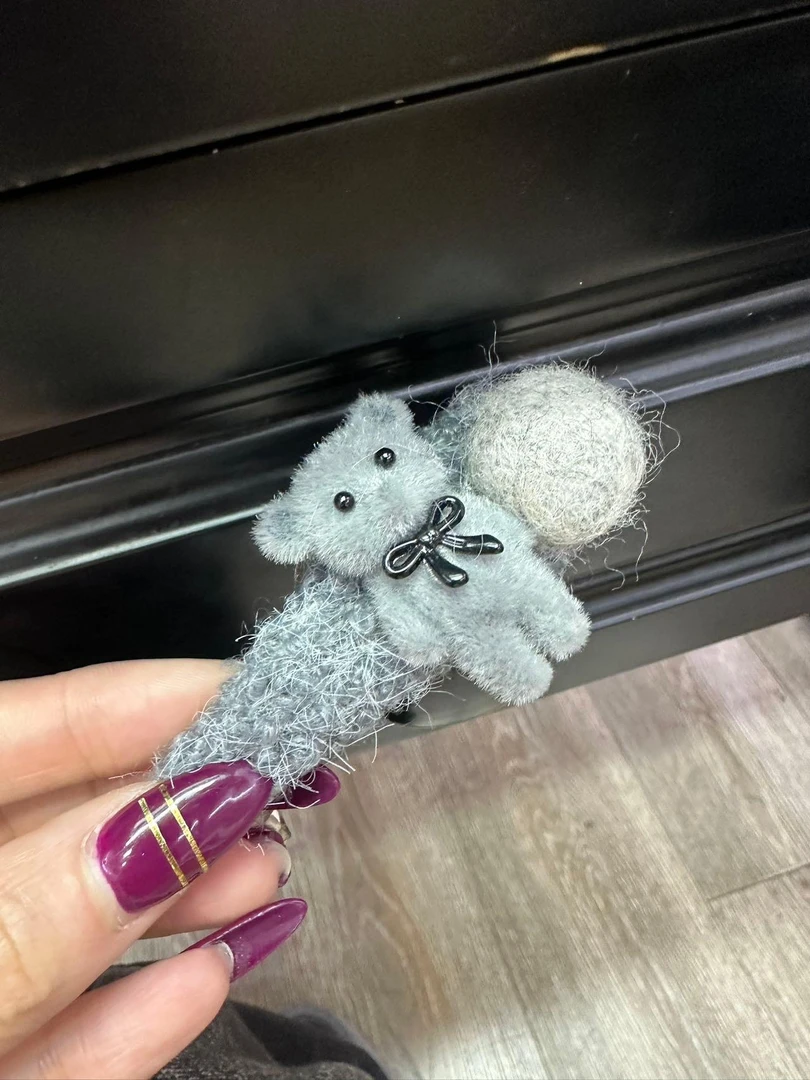 EE631高级灰色小熊款掰掰夹