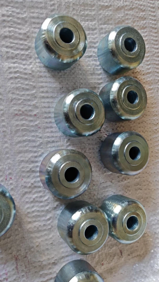 游乐设备碰碰车维修配件后铁轮