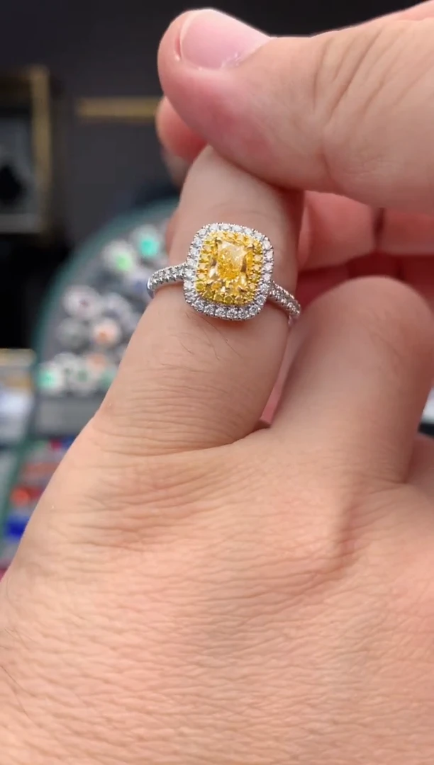 【闪购商品】钻石戒指/指环18K金镶嵌1ct黄钻戒指