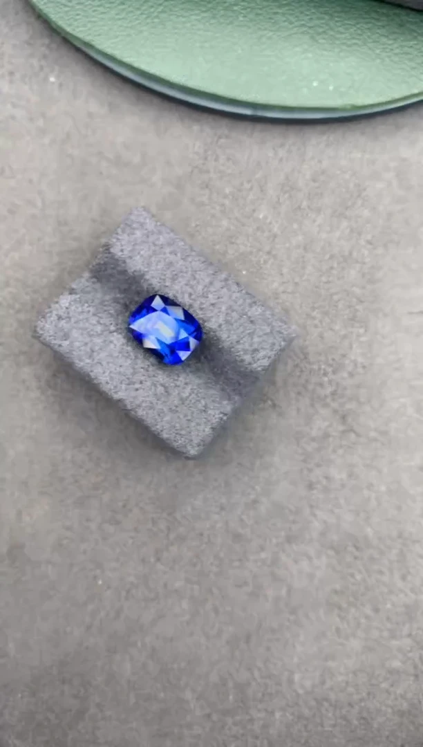【闪购商品】蓝宝石裸石未镶嵌5ct皇家蓝蓝宝石