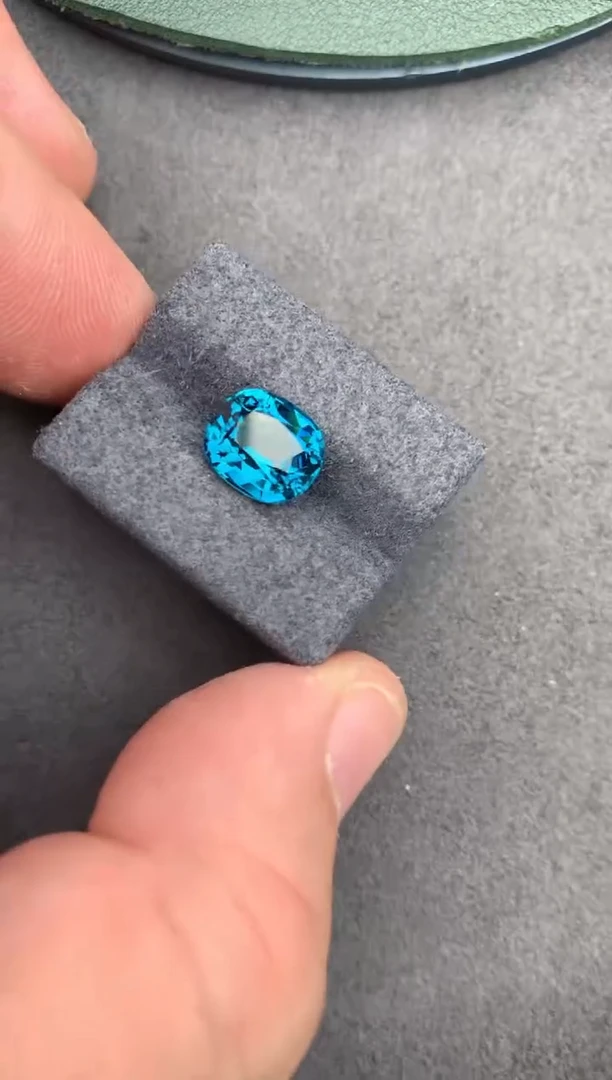 【闪购商品】碧玺裸石未镶嵌3.2ct  indigo碧玺