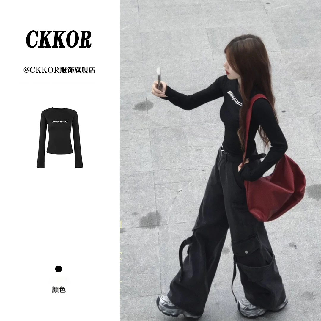 CKKOR春秋新款辣妹运动风上衣美式修身显瘦小众设计感女生长袖t恤