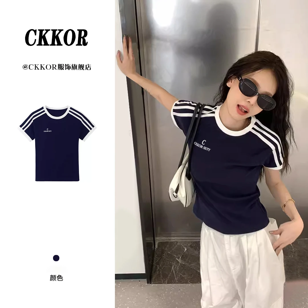 CKKOR夏季新款圆领三杠短袖t恤女学院运动风时尚设计潮牌女装穿搭