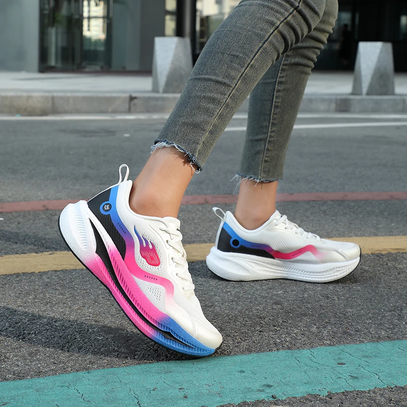 佩斯熊猫跑鞋减震缓震跑步鞋增高男女款健身跳操跳绳休闲运动鞋子