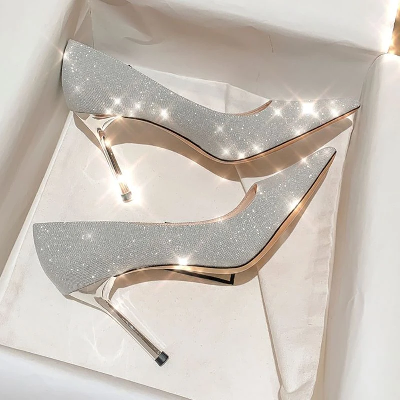 主婚纱银色高跟婚鞋子女细跟2023年新款新娘秀禾礼服两穿平时可穿