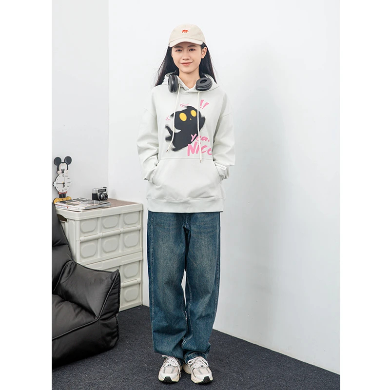 2024年秋季幻影猫印花连帽卫衣