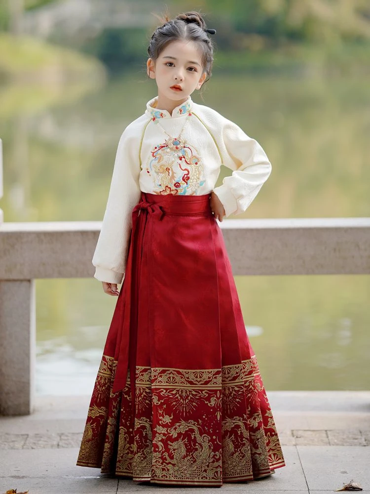 蕾优精选儿童马面裙2024新款女童套装中国风日常古装汉服冬季款拜