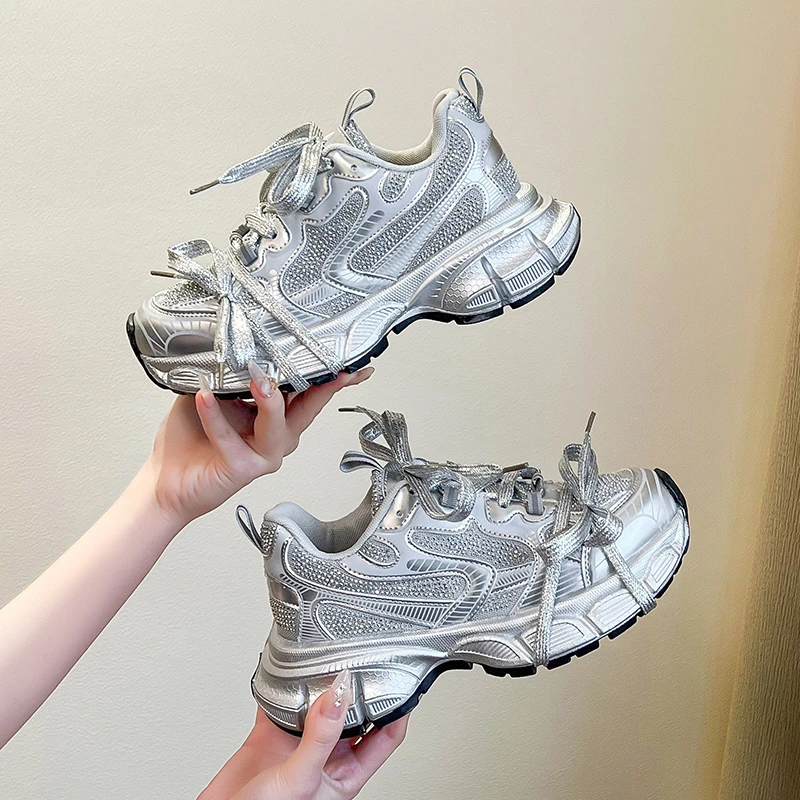 2024春夏新款走秀款老爹鞋女is潮复古厚底炸街水钻时尚运动鞋5008