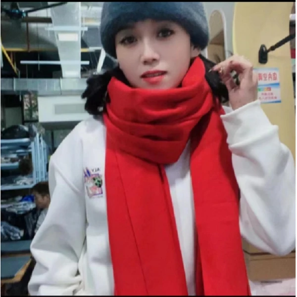 中国红纯色喜庆长款百搭通用保暖围巾（升级版）