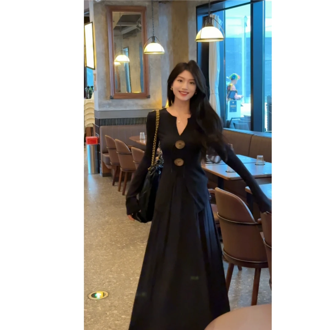 现货木木家 早秋V领双纽扣开叉上衣+百搭高腰半身裙H1240+ H1255